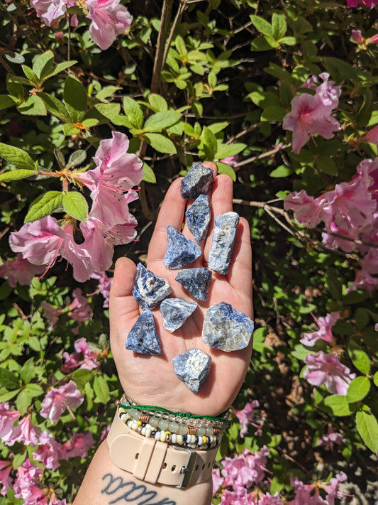 Raw sodalite