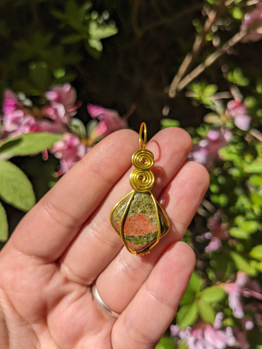 Unakite pendant